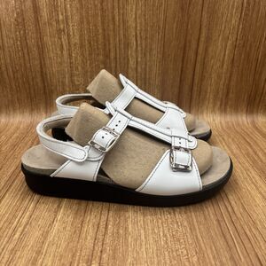 SAS Captiva Women's White Leather  T-Strap Sandals ‎ 8.5 M TRIPAD Made in USA